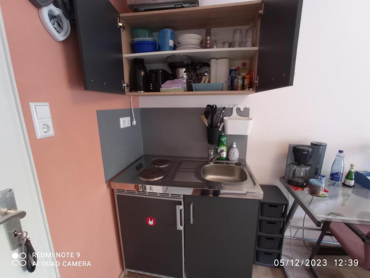 Rince Apartment ลาร์ ภายนอก รูปภาพ